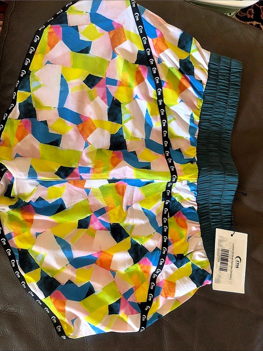 Zyia Active Lemon & Pine Sprinter Short  Large NWT